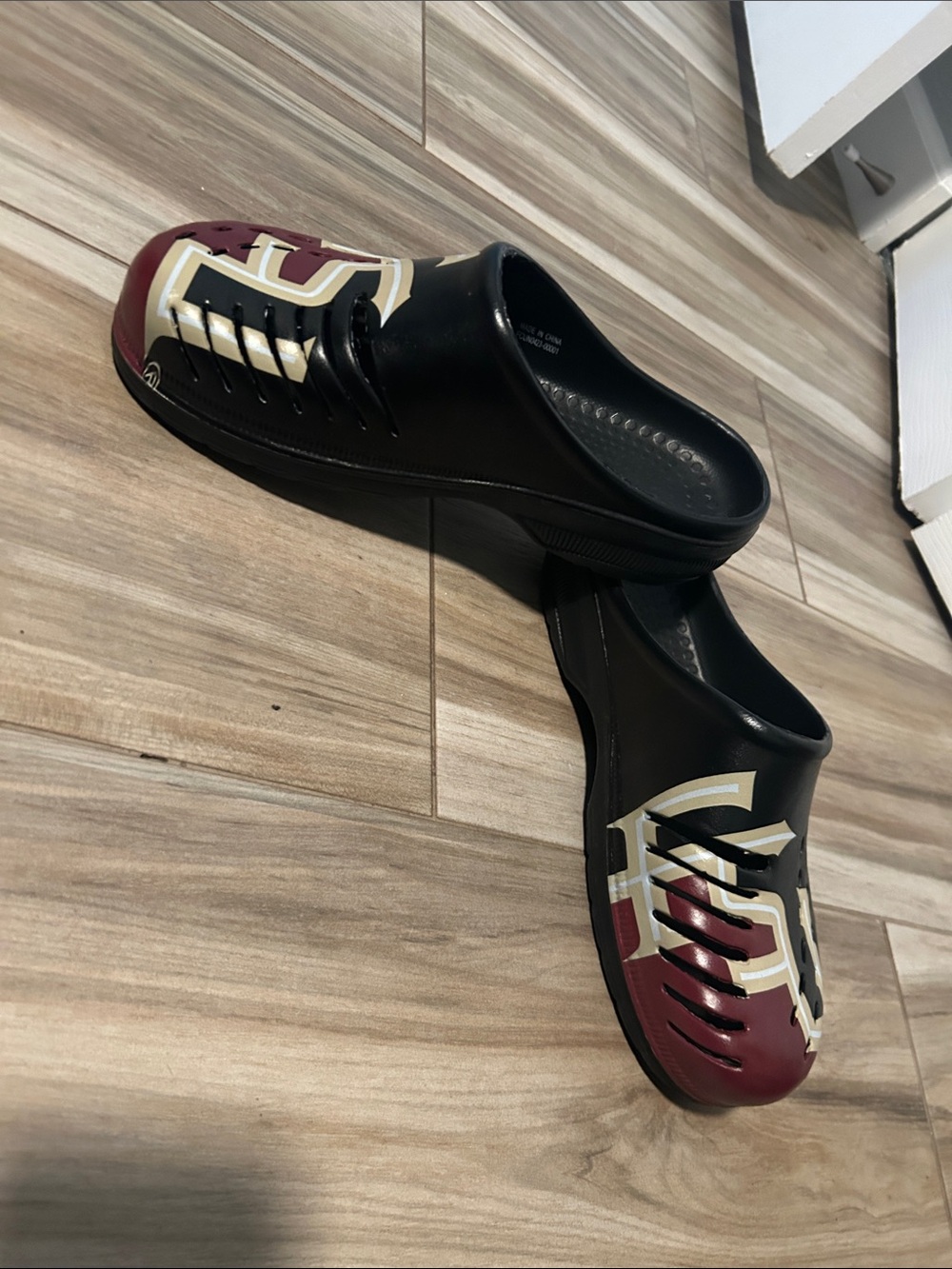 FSU Slip-On Clogs - Picture 3 of 4